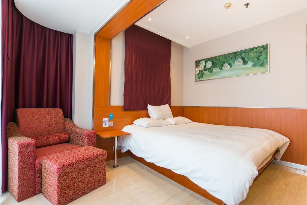 Hanting Express Shanghai South Shanxi Road 上海 外观 照片