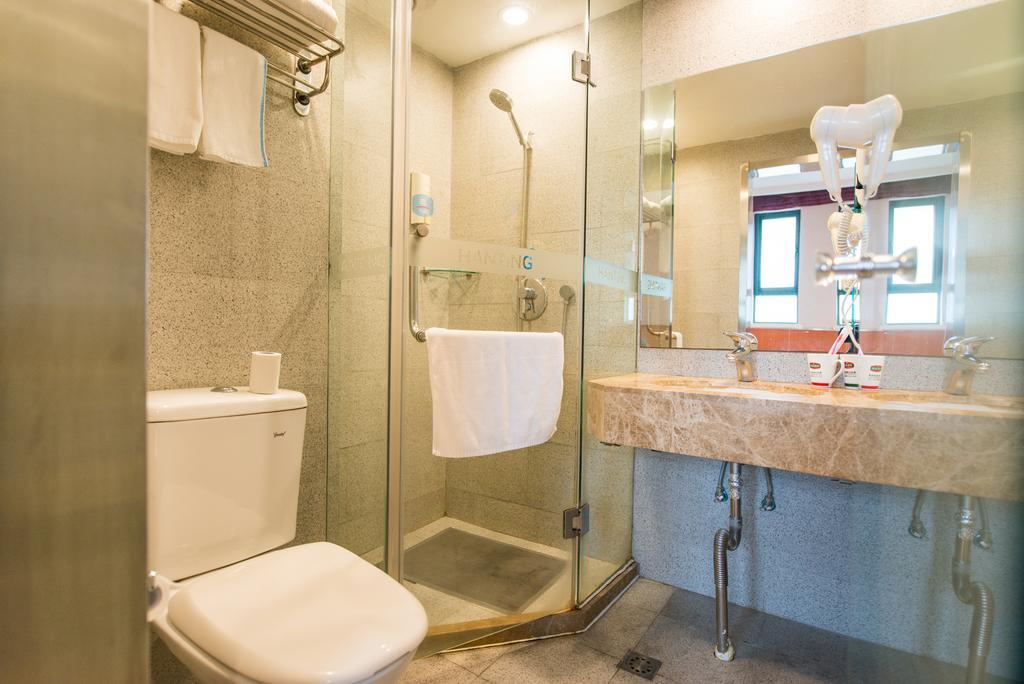 Hanting Express Shanghai South Shanxi Road 上海 外观 照片