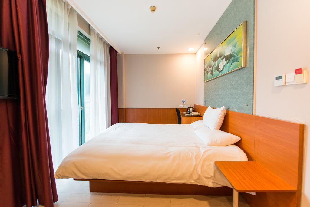 Hanting Express Shanghai South Shanxi Road 上海 外观 照片